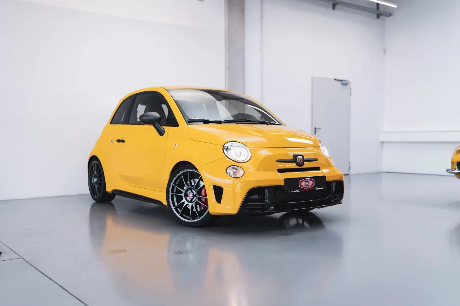 Abarth 695 2016